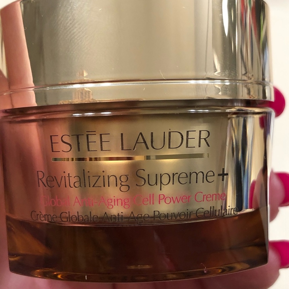 Estée Lauder Revitalizing Supreme - Picture 2 of 3